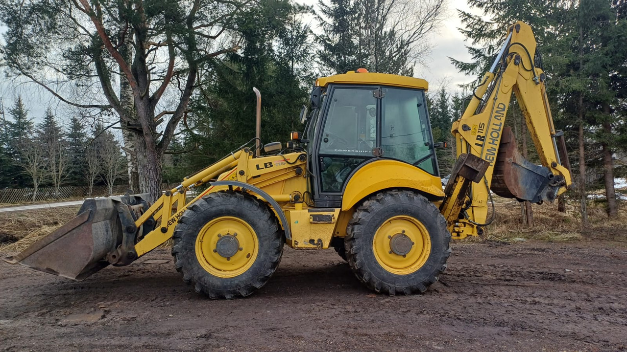 New Holland LB115-4PS - Tractopelle: photos 2 New Holland LB115-4PS - Tractopelle: photos 2