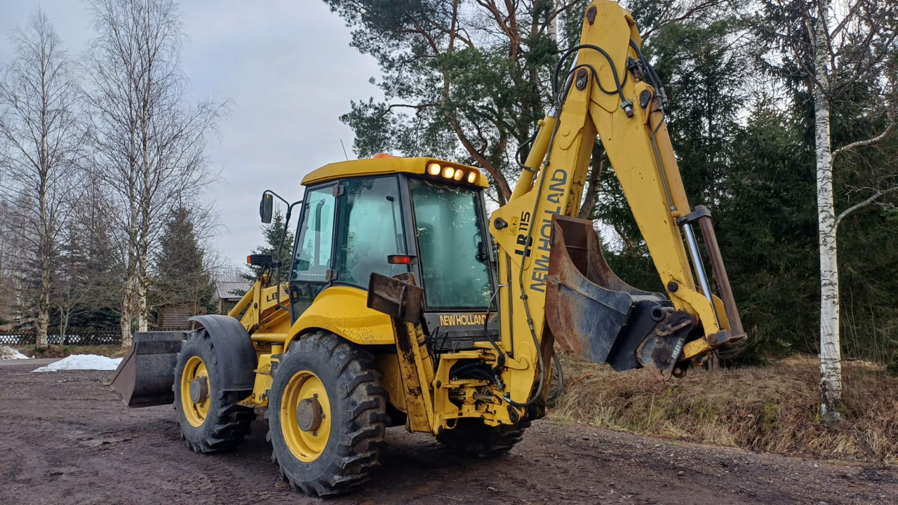 New Holland LB115-4PS - Tractopelle: photos 3 New Holland LB115-4PS - Tractopelle: photos 3