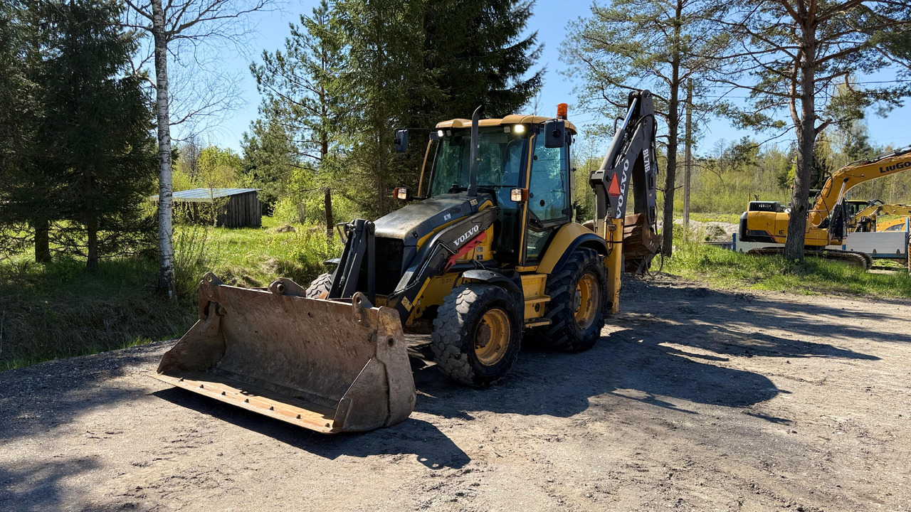 Volvo BL71 - Tractopelle: photos 1 Volvo BL71 - Tractopelle: photos 1