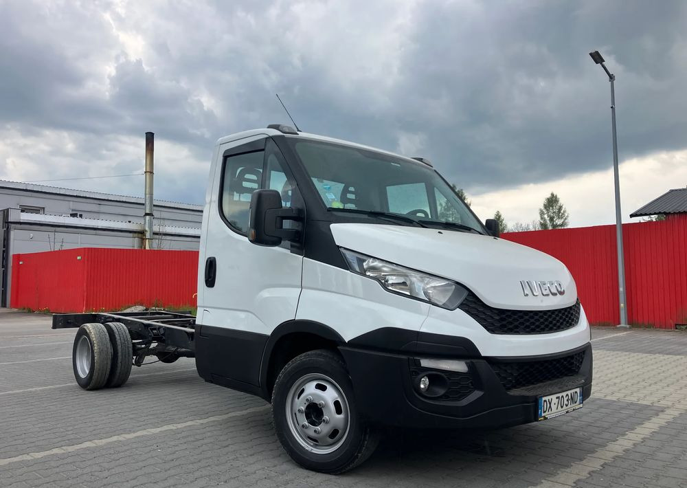 Iveco DAILY 35C13 ramo do zabudowy kiper wywrotka - Châssis cabine: photos 2 Iveco DAILY 35C13 ramo do zabudowy kiper wywrotka - Châssis cabine: photos 2