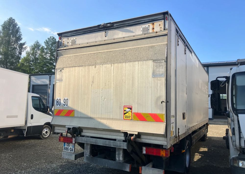 Mercedes-Benz Atego 1218  kurierka kontener - Camion fourgon: photos 4 Mercedes-Benz Atego 1218  kurierka kontener - Camion fourgon: photos 4