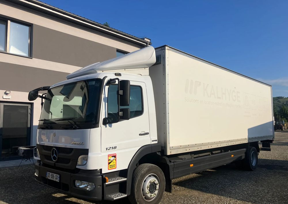 Mercedes-Benz Atego 1218 kurierka kontener - Camion fourgon: photos 2 Mercedes-Benz Atego 1218 kurierka kontener - Camion fourgon: photos 2