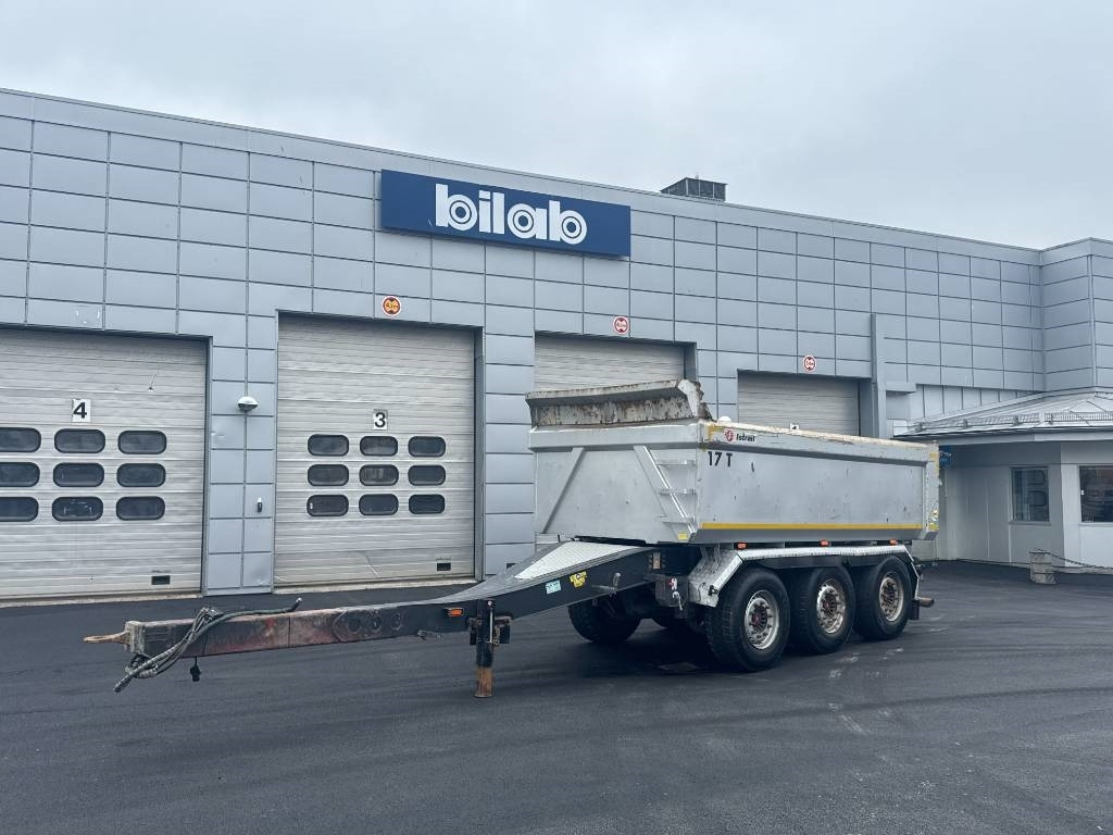 Istrail TN-144 3-axlig Dumperkärra - Remorque benne: photos 1 Istrail TN-144 3-axlig Dumperkärra - Remorque benne: photos 1