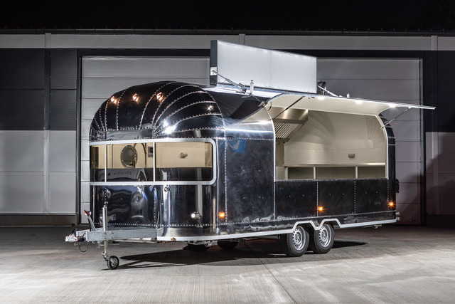 Airstream Style Mirage Mirage - Remorque magasin: photos 2 Airstream Style Mirage Mirage - Remorque magasin: photos 2