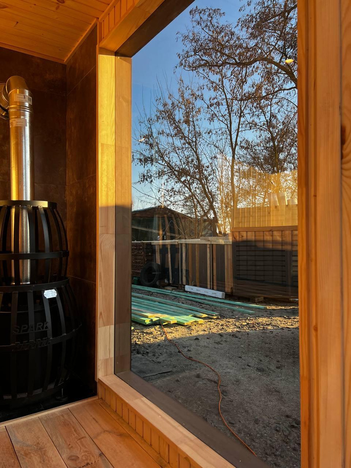 IDEX Sauna 200x220x200 cm – Compact Outdoor or Indoor Sauna Cabin Mobile Sauna - Carrosserie/ Conteneur: photos 2 IDEX Sauna 200x220x200 cm – Compact Outdoor or Indoor Sauna Cabin Mobile Sauna - Carrosserie/ Conteneur: photos 2