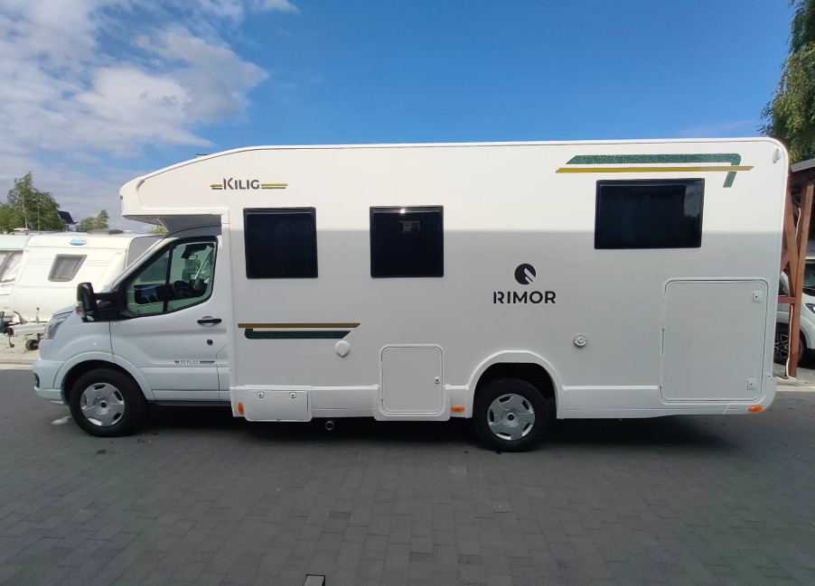 RIMOR Rimor KILIG 95 Plus NEW Retrofitted 5 Passenger Winter Camera Navigation - Fourgon aménagé: photos 3 RIMOR Rimor KILIG 95 Plus NEW Retrofitted 5 Passenger Winter Camera Navigation - Fourgon aménagé: photos 3