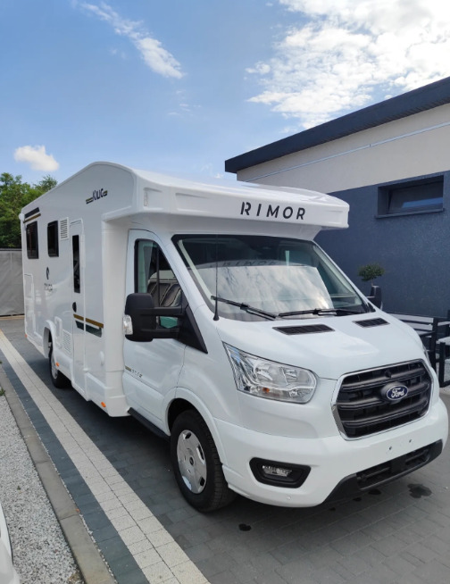 RIMOR Rimor KILIG 95 Plus NEW Retrofitted 5 Passenger Winter Camera Navigation - Fourgon aménagé: photos 1 RIMOR Rimor KILIG 95 Plus NEW Retrofitted 5 Passenger Winter Camera Navigation - Fourgon aménagé: photos 1