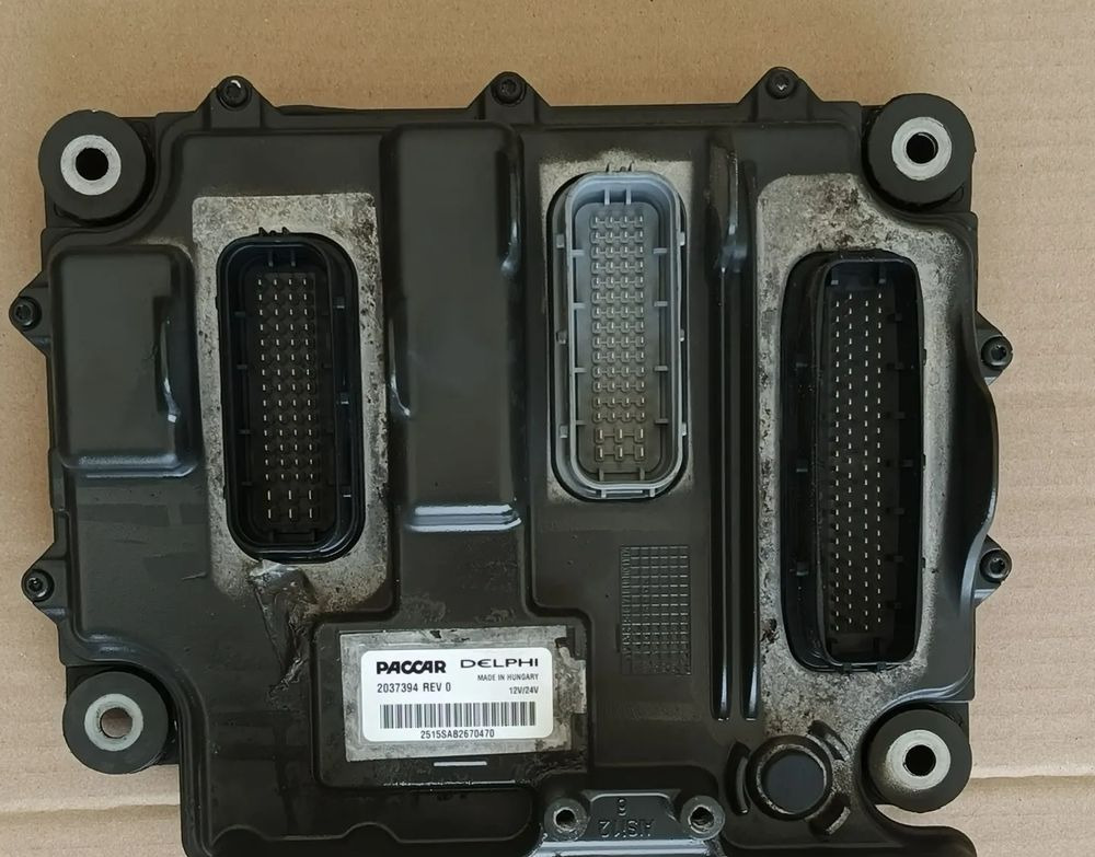 DAF XF 106 EURO 6 MX13 KOMPUTER STEROWNIK SILNIKA 2037394 - Bloc de gestion pour Camion: photos 1 DAF XF 106 EURO 6 MX13 KOMPUTER STEROWNIK SILNIKA 2037394 - Bloc de gestion pour Camion: photos 1