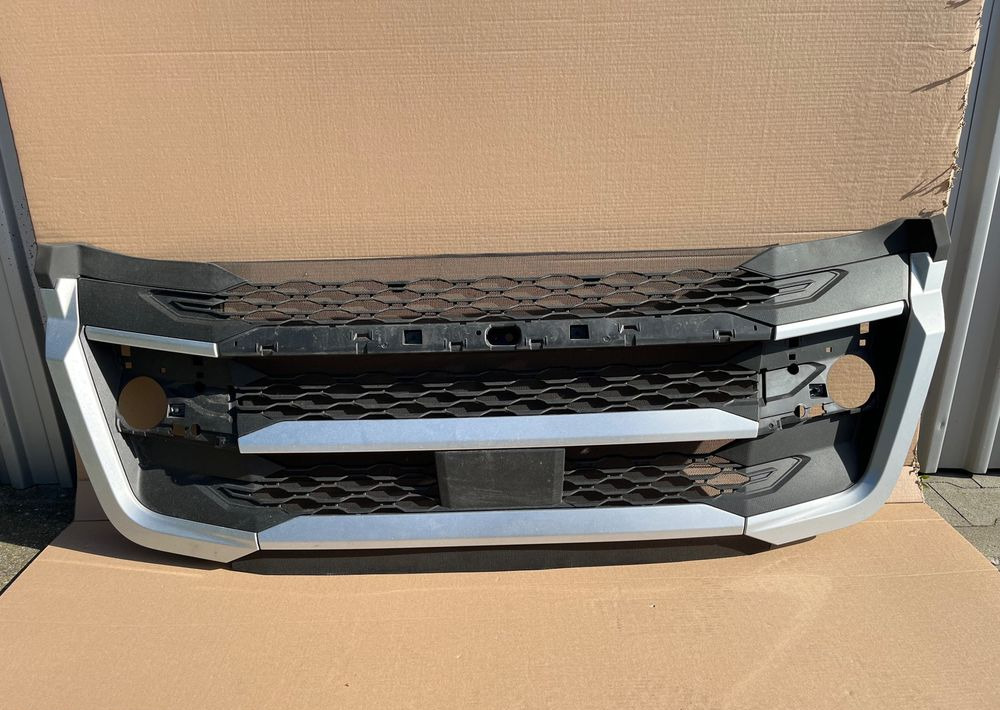 Grill DAF XG XG+ atrapa gril osłona chłodnicy - Carrosserie et extérieur pour Camion: photos 1 Grill DAF XG XG+ atrapa gril osłona chłodnicy - Carrosserie et extérieur pour Camion: photos 1