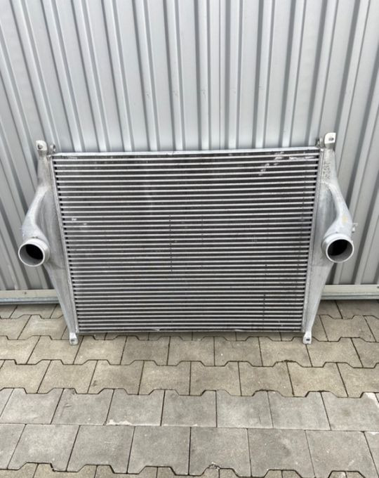 Intercooler Ford F-Max chłodnica powietrza - Intercooler pour Camion: photos 1 Intercooler Ford F-Max chłodnica powietrza - Intercooler pour Camion: photos 1