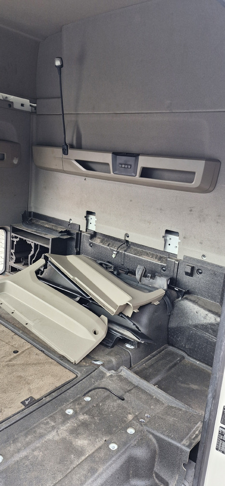 MAN TG3 TGX KABINA SZKIELET 2020R - Carrosserie et extérieur: photos 5 MAN TG3 TGX KABINA SZKIELET 2020R - Carrosserie et extérieur: photos 5