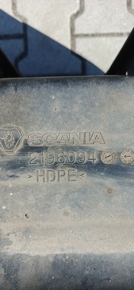 SCANIA R S ZBIORNIK ADBLUE 2196094 - AdBlue réservoir pour Camion: photos 2 SCANIA R S ZBIORNIK ADBLUE 2196094 - AdBlue réservoir pour Camion: photos 2