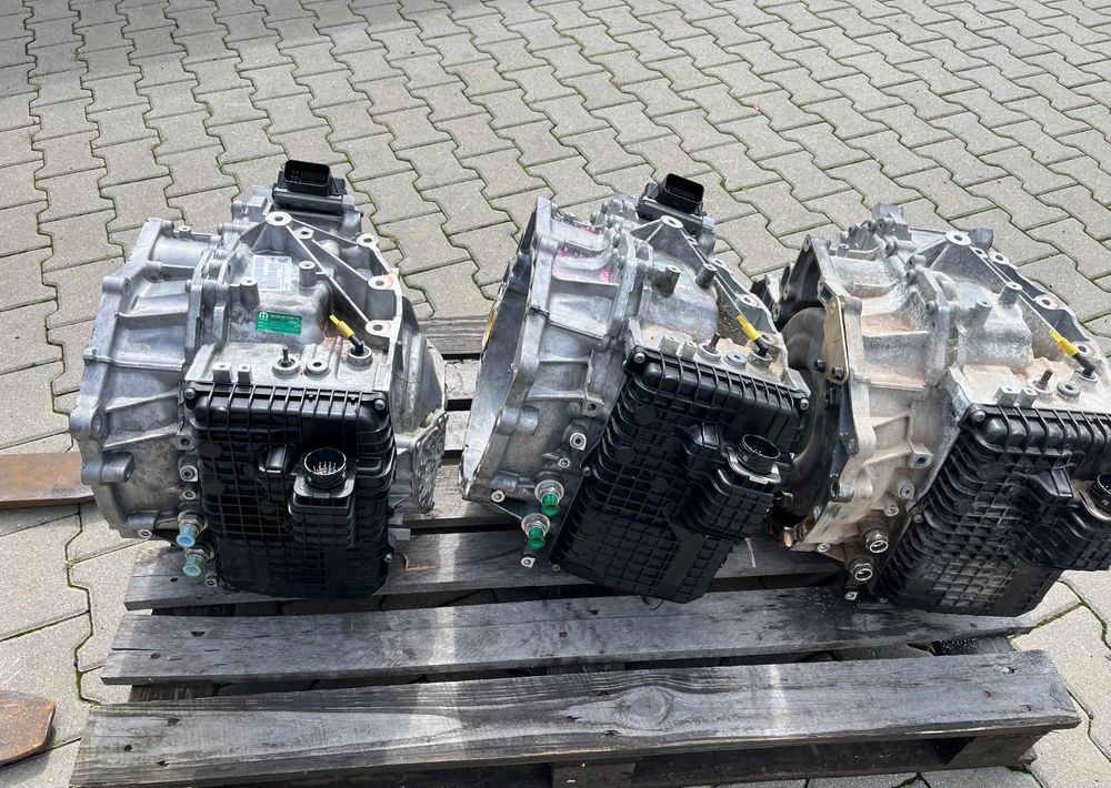 Skrzynia biegów Fiat Ducato automat nowy model - Boîte de vitesse pour Véhicule utilitaire: photos 1 Skrzynia biegów Fiat Ducato automat nowy model - Boîte de vitesse pour Véhicule utilitaire: photos 1