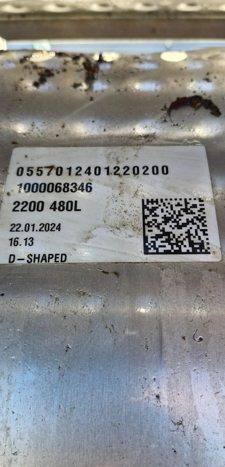 VOLVO FH4 FH5 RENAULT GAMA T ZBIORNIK PALIWA 480L - Réservoir de carburant pour Camion: photos 5 VOLVO FH4 FH5 RENAULT GAMA T ZBIORNIK PALIWA 480L - Réservoir de carburant pour Camion: photos 5