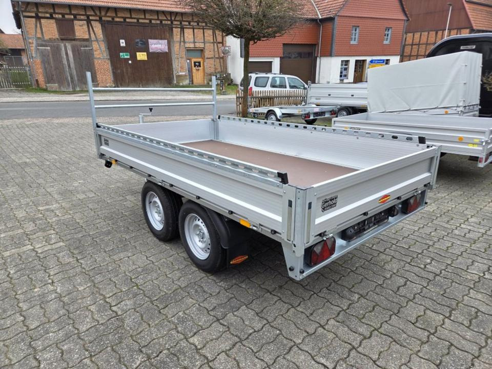 Böckmann 3016/27 F PKW-Anhänger Hochlader 2,7 to Top Ausstattung - Remorque plateau: photos 3 Böckmann 3016/27 F PKW-Anhänger Hochlader 2,7 to Top Ausstattung - Remorque plateau: photos 3