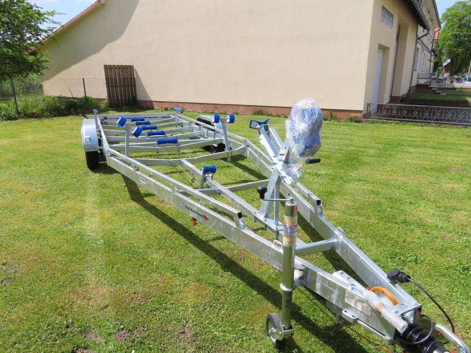 Böckmann TPV, PKW Anhänger, Bootstrailer, 3,5 to. Winde, 100 km/h - Remorque bateau: photos 4 Böckmann TPV, PKW Anhänger, Bootstrailer, 3,5 to. Winde, 100 km/h - Remorque bateau: photos 4