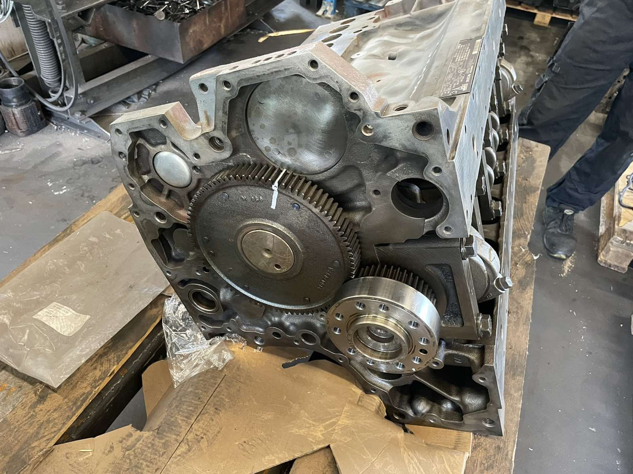 Deutz TCD 2012 L06 2V remanufactured short engine - Moteur pour Matériel industriel: photos 3 Deutz TCD 2012 L06 2V remanufactured short engine - Moteur pour Matériel industriel: photos 3