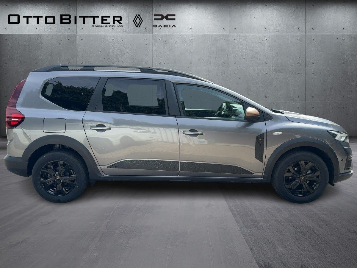 Dacia Jogger Jogger Extreme ECO-G 100 5-Sitzer FLÜSSIG - Voiture break: photos 5 Dacia Jogger Jogger Extreme ECO-G 100 5-Sitzer FLÜSSIG - Voiture break: photos 5