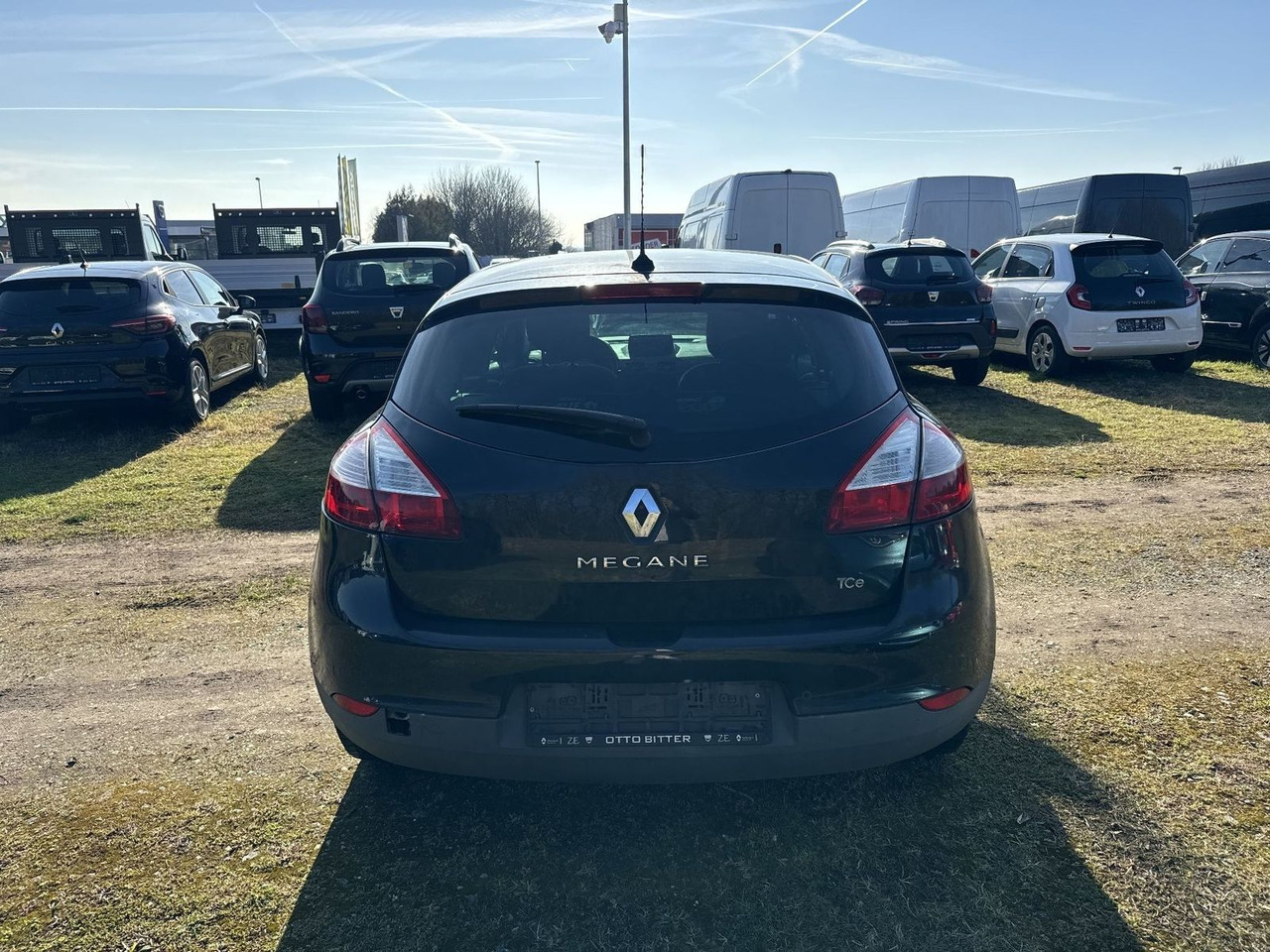 Renault Megane Limited TCe115 +KUPPLUNG DEFEKT/MOTOR OK+ - Berline: photos 3 Renault Megane Limited TCe115 +KUPPLUNG DEFEKT/MOTOR OK+ - Berline: photos 3