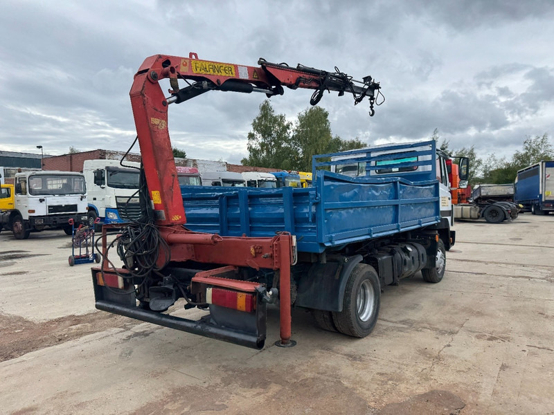 Mercedes-Benz SK 917 (STEEL SUSPENSION / PARLFINGER CRANE / AUXILIARY / 6 CYLINDER WITH MANUAL PUMP) - Camion benne, Camion grue: photos 5 Mercedes-Benz SK 917 (STEEL SUSPENSION / PARLFINGER CRANE / AUXILIARY / 6 CYLINDER WITH MANUAL PUMP) - Camion benne, Camion grue: photos 5
