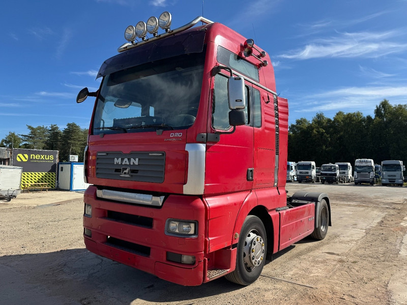 MAN TGA 18.430 (PERFECT CONDITION / PARFAIT ETAT) - Tracteur routier: photos 1 MAN TGA 18.430 (PERFECT CONDITION / PARFAIT ETAT) - Tracteur routier: photos 1