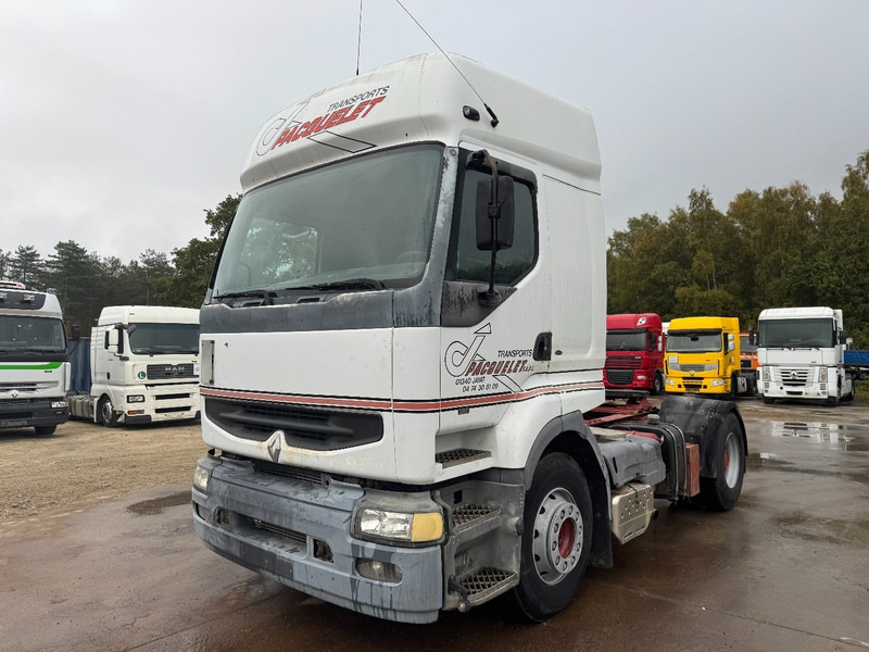 Renault Premium 385 (GRAND PONT / POMPE MANUELLE / PTO / HYDRAULIQUE POUR BENNE) - Tracteur routier: photos 1 Renault Premium 385 (GRAND PONT / POMPE MANUELLE / PTO / HYDRAULIQUE POUR BENNE) - Tracteur routier: photos 1
