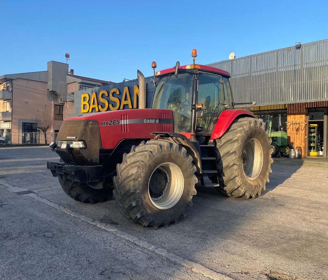 CASE IH MAGNUM MX 285 - Tracteur agricole: photos 1 CASE IH MAGNUM MX 285 - Tracteur agricole: photos 1