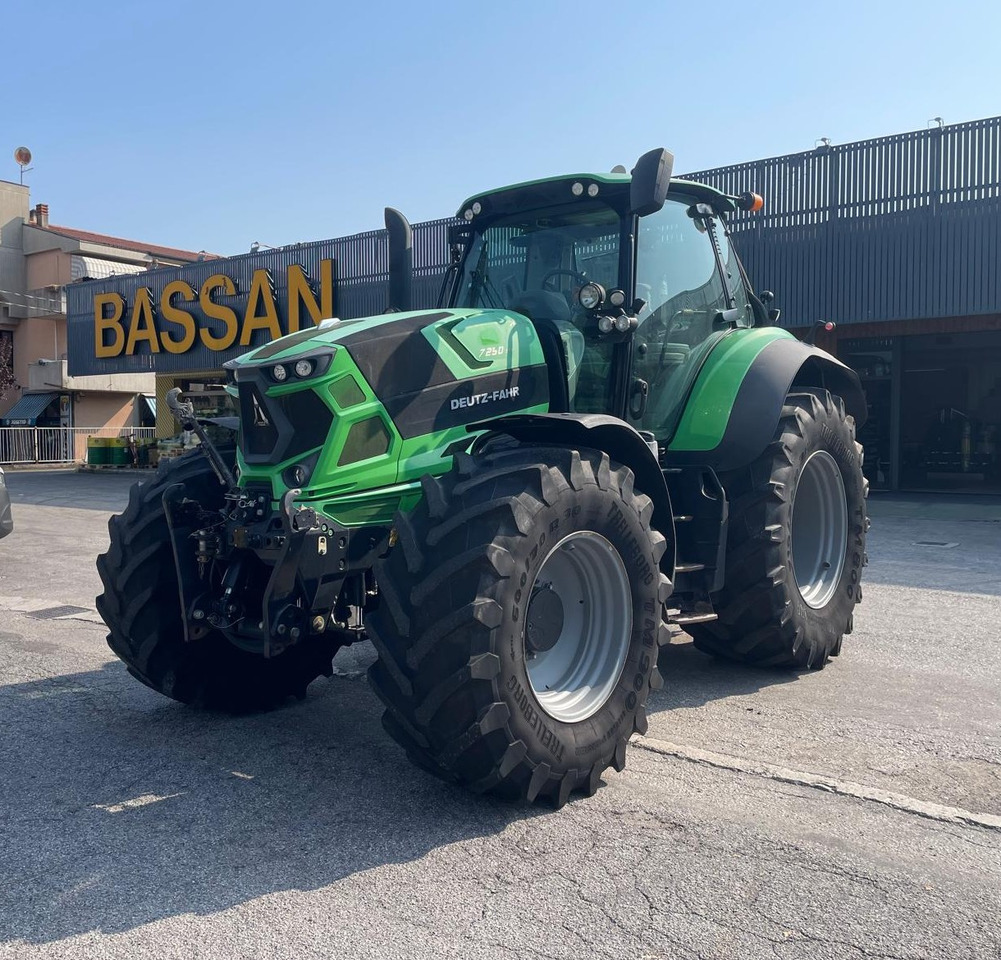 DEUTZ-FAHR AGROTRON 7250 TTV - Tracteur agricole: photos 1 DEUTZ-FAHR AGROTRON 7250 TTV - Tracteur agricole: photos 1