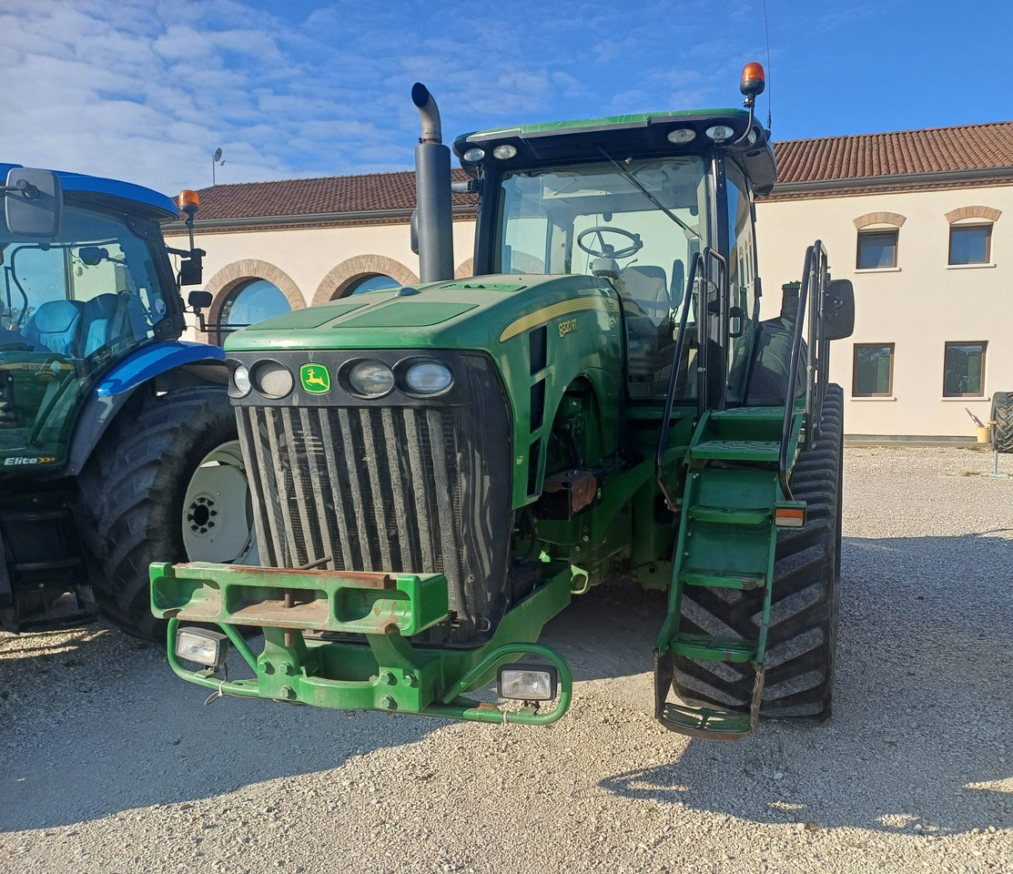 JOHN DEERE 8320 RT - Tracteur agricole: photos 1 JOHN DEERE 8320 RT - Tracteur agricole: photos 1