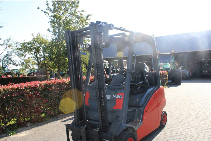 Linde H20D - Chariot élévateur: photos 5 Linde H20D - Chariot élévateur: photos 5