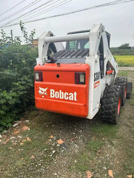 BOBCAT Brand Skid Loader S300 Used Machine Hot Sale - Chargeuse sur pneus: photos 4 BOBCAT Brand Skid Loader S300 Used Machine Hot Sale - Chargeuse sur pneus: photos 4