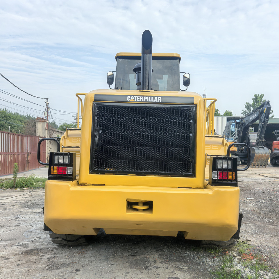 CATERPILLAR 966h - Chargeuse sur pneus: photos 3 CATERPILLAR 966h - Chargeuse sur pneus: photos 3
