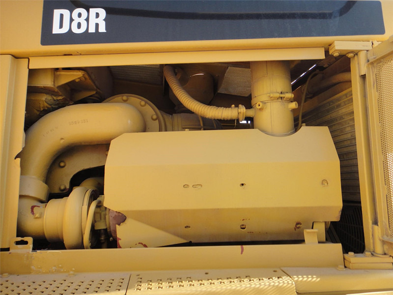 Bulldozer CATERPILLAR D8R [ Copy ] [ Copy ] [ Copy ] [ Copy ] [ Copy ] [ Copy ]: photos 17