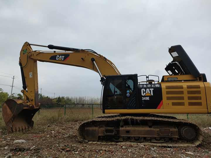 Cat 349E Gold Supplier Good Price Best Price 49tons Used Caterpillar 349E Good Price Used Caterpillar 349E - Pelle sur chenille: photos 2 Cat 349E Gold Supplier Good Price Best Price 49tons Used Caterpillar 349E Good Price Used Caterpillar 349E - Pelle sur chenille: photos 2