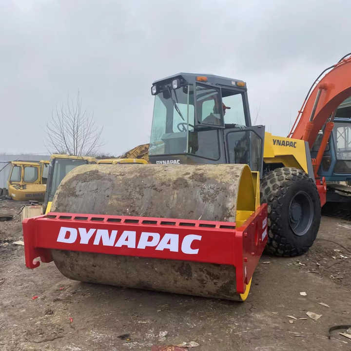 Dynapac Used CA251D Roller Cheap Price on Sale Used DYNAPAC CA30D/CA25D Road Roller Dynapac - Compacteur à pieds de mouton/ Monocylindre: photos 1 Dynapac Used CA251D Roller Cheap Price on Sale Used DYNAPAC CA30D/CA25D Road Roller Dynapac - Compacteur à pieds de mouton/ Monocylindre: photos 1