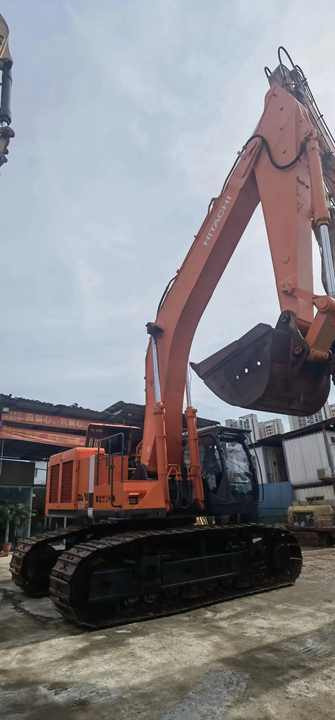 Hitachi Excavator Used Machine Zx670 Japanese Brand Hot Sale - Pelle sur chenille: photos 3 Hitachi Excavator Used Machine Zx670 Japanese Brand Hot Sale - Pelle sur chenille: photos 3