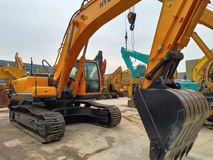 Hyundai Digger 305LC-9T Second Hand Korea Made High Performance Machine Hyundai Excavator for Sale - Pelle sur chenille: photos 5 Hyundai Digger 305LC-9T Second Hand Korea Made High Performance Machine Hyundai Excavator for Sale - Pelle sur chenille: photos 5