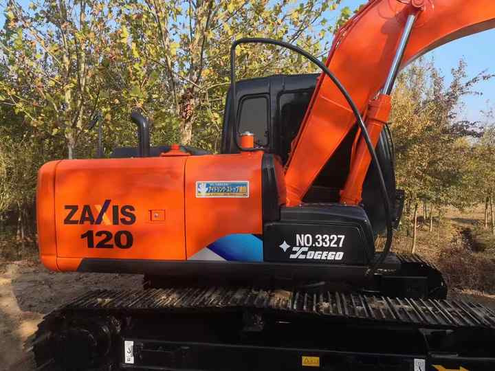 Japan Original Hitachi ZX120 Crawler Excavator Perfect for Various Projects Available Used Excavators for Sale - Pelle sur chenille: photos 2 Japan Original Hitachi ZX120 Crawler Excavator Perfect for Various Projects Available Used Excavators for Sale - Pelle sur chenille: photos 2