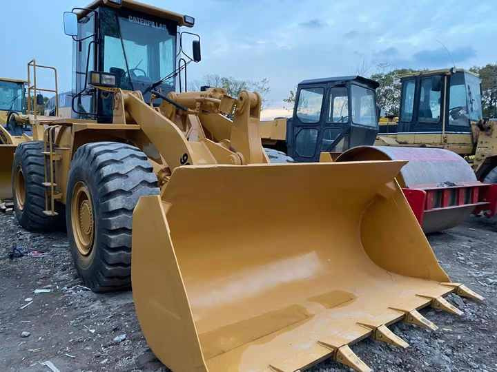 Loader Cat Japan Wheel Loader Used High Quality 966G in Good Working Condition for Sale - Chargeuse sur pneus: photos 2 Loader Cat Japan Wheel Loader Used High Quality 966G in Good Working Condition for Sale - Chargeuse sur pneus: photos 2