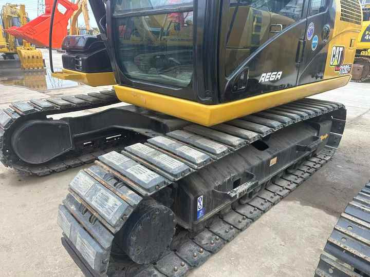 Low Working Time CAT 312D2 Excavator Caterpillar Used 15ton Cat312D2 No Reviews yet - Pelle sur chenille: photos 4 Low Working Time CAT 312D2 Excavator Caterpillar Used 15ton Cat312D2 No Reviews yet - Pelle sur chenille: photos 4