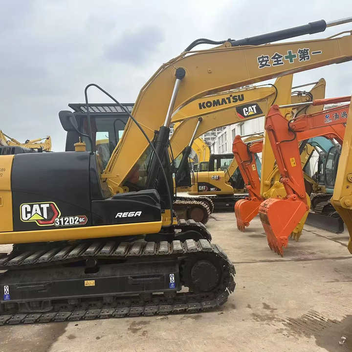 Low Working Time CAT 312D2 Excavator Caterpillar Used 15ton Cat312D2 No Reviews yet - Pelle sur chenille: photos 1 Low Working Time CAT 312D2 Excavator Caterpillar Used 15ton Cat312D2 No Reviews yet - Pelle sur chenille: photos 1