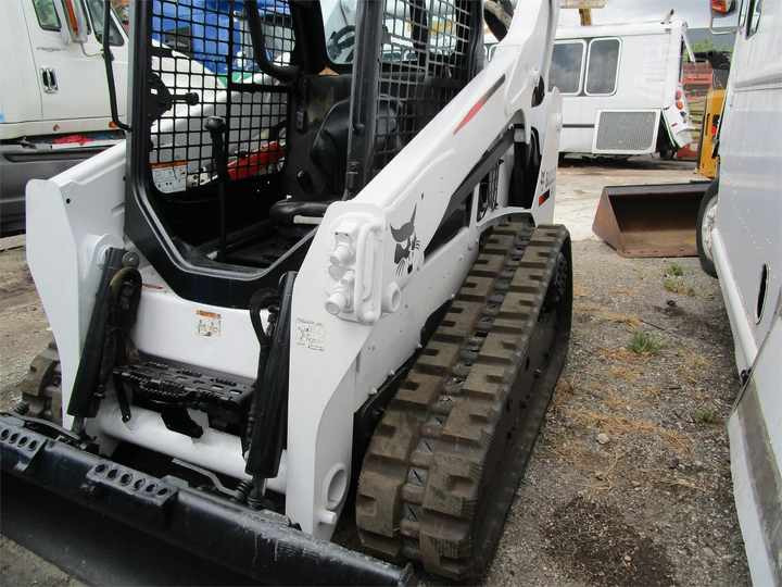 Used Bobcat T590 Used Skid Steer Loader Used Bobcat Skid Steer Loader T590 with Good Condition for Sale - Mini chargeuse: photos 5 Used Bobcat T590 Used Skid Steer Loader Used Bobcat Skid Steer Loader T590 with Good Condition for Sale - Mini chargeuse: photos 5