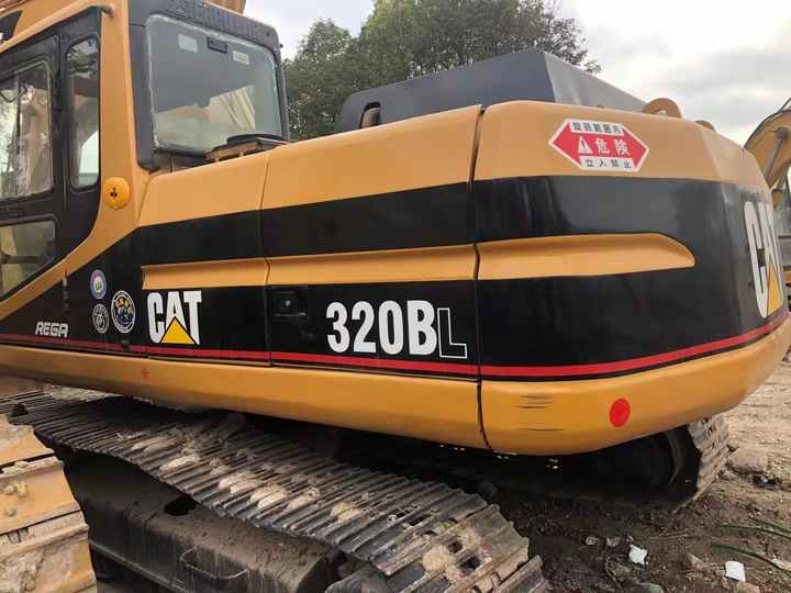 Used Digger CAT 320BL Construction Machinery Construction Digger Used CAT 320BL Cheap Excavator - Pelle sur chenille: photos 2 Used Digger CAT 320BL Construction Machinery Construction Digger Used CAT 320BL Cheap Excavator - Pelle sur chenille: photos 2
