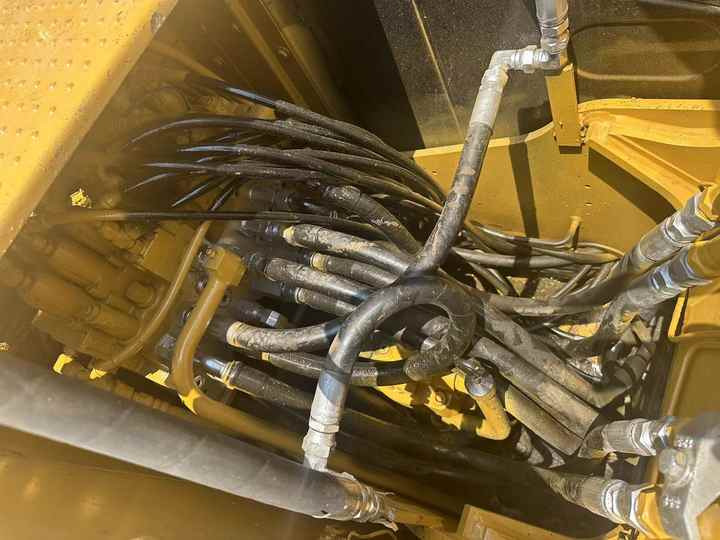 Used Excavators CAT312D Used Japanese Caterpillar CAT312D Excavators for Sale at Cheap Prices - Pelle: photos 3 Used Excavators CAT312D Used Japanese Caterpillar CAT312D Excavators for Sale at Cheap Prices - Pelle: photos 3