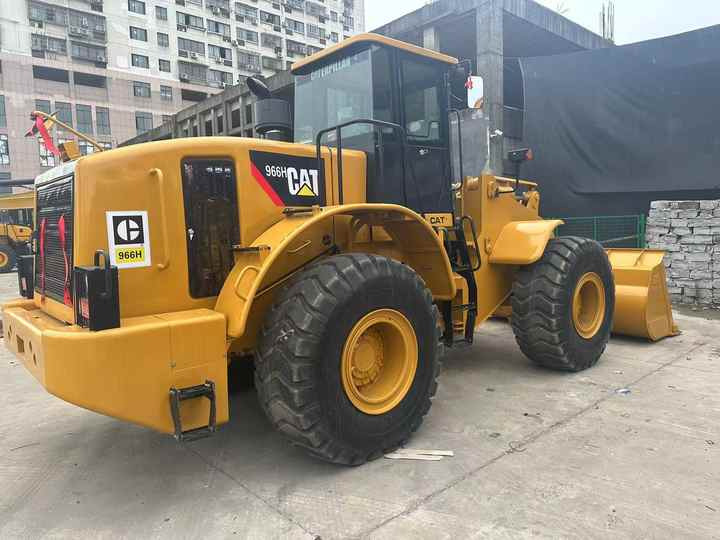 Used Excellent Cat 966H Loader 966H 966G in Good Working Condition for Sale - Chargeuse sur pneus: photos 2 Used Excellent Cat 966H Loader 966H 966G in Good Working Condition for Sale - Chargeuse sur pneus: photos 2