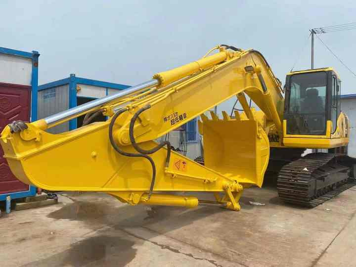 Used Good Quality Japan Original PC220-7 in Good Condition PC220-7 Komatsu - Pelle sur chenille: photos 2 Used Good Quality Japan Original PC220-7 in Good Condition PC220-7 Komatsu - Pelle sur chenille: photos 2