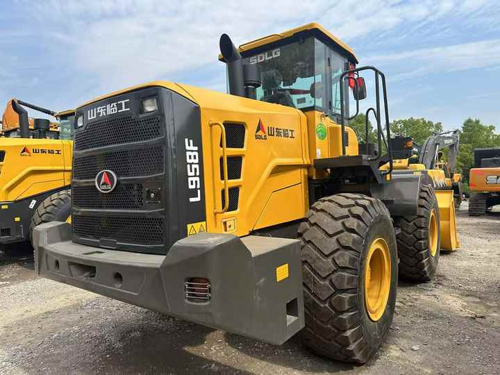 Used SDLG L958F Hydraulic Large Wheel Loader SDLG L958F Good Price Loader on Hot Sale Sdlg 956 958 - Chargeuse sur pneus: photos 3 Used SDLG L958F Hydraulic Large Wheel Loader SDLG L958F Good Price Loader on Hot Sale Sdlg 956 958 - Chargeuse sur pneus: photos 3