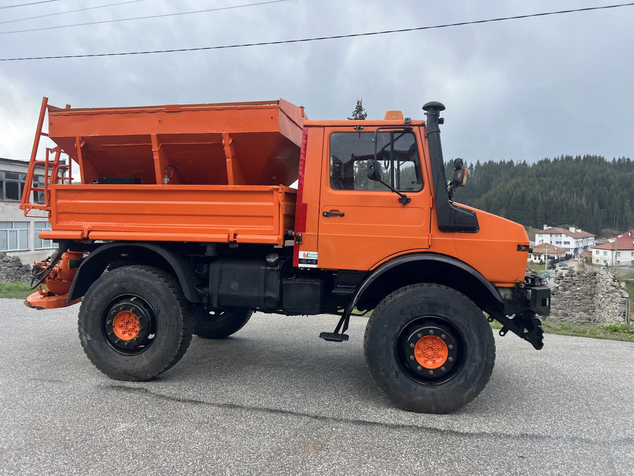 Mercedes-Benz UNIMOG U1500, 4х4, Самосвал - Engin de déneigement: photos 5 Mercedes-Benz UNIMOG U1500, 4х4, Самосвал - Engin de déneigement: photos 5