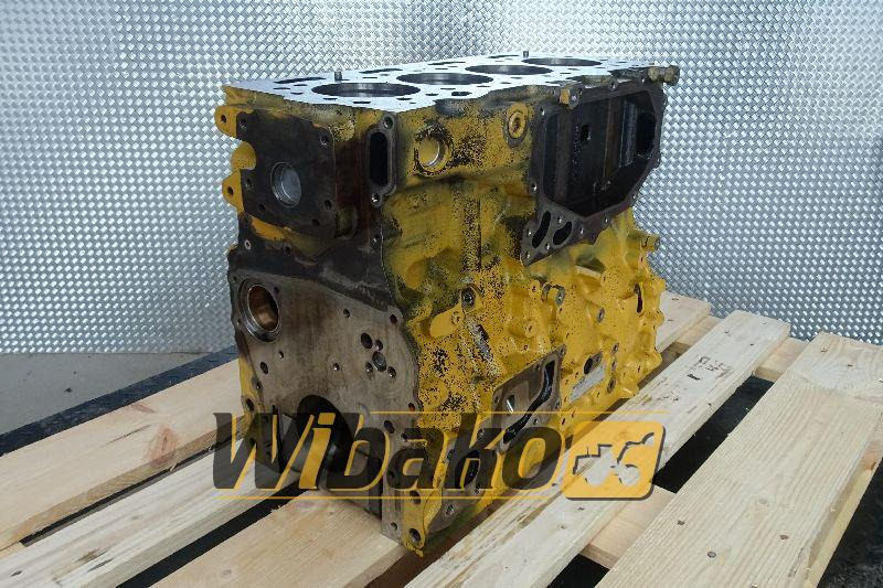 Crankcase for engine Caterpillar C4.4 351-8228 - Carter pour Engins de chantier: photos 1 Crankcase for engine Caterpillar C4.4 351-8228 - Carter pour Engins de chantier: photos 1