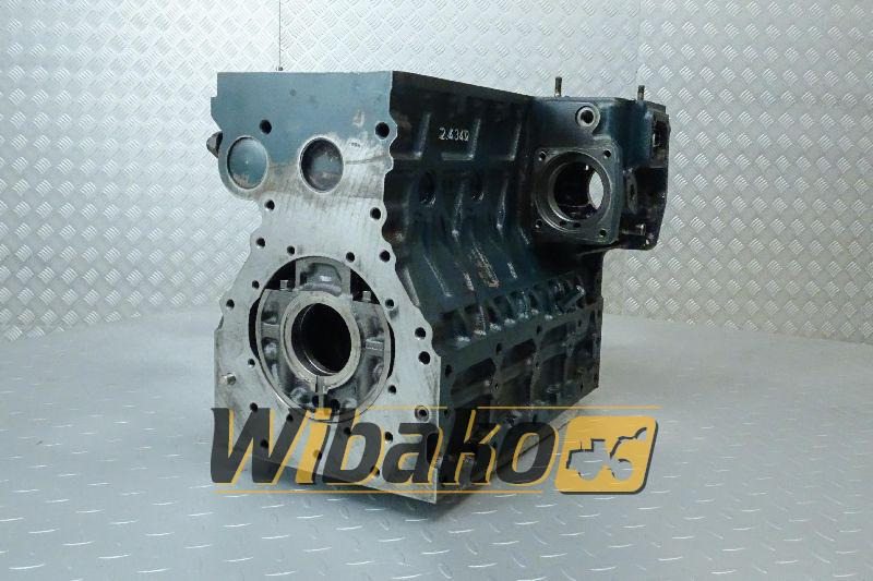 Crankcase for engine Kubota V2403 2.434 - Carter pour Engins de chantier: photos 1 Crankcase for engine Kubota V2403 2.434 - Carter pour Engins de chantier: photos 1